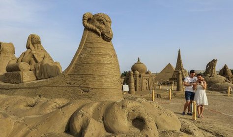 Sand sculptures embody the wonders of the world and its legends in the Turkish city of Antalya